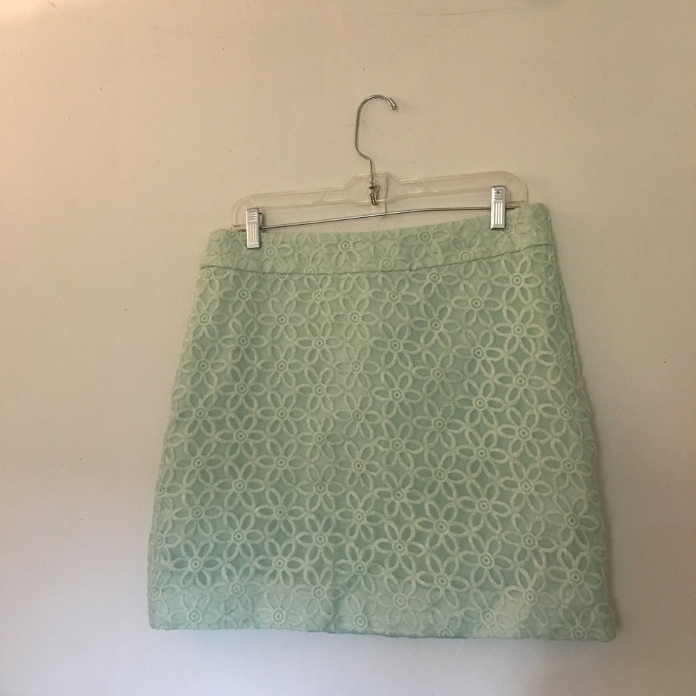 LOFT Mint Green Floral Embroidered Lace Mini Skirt: Size 8